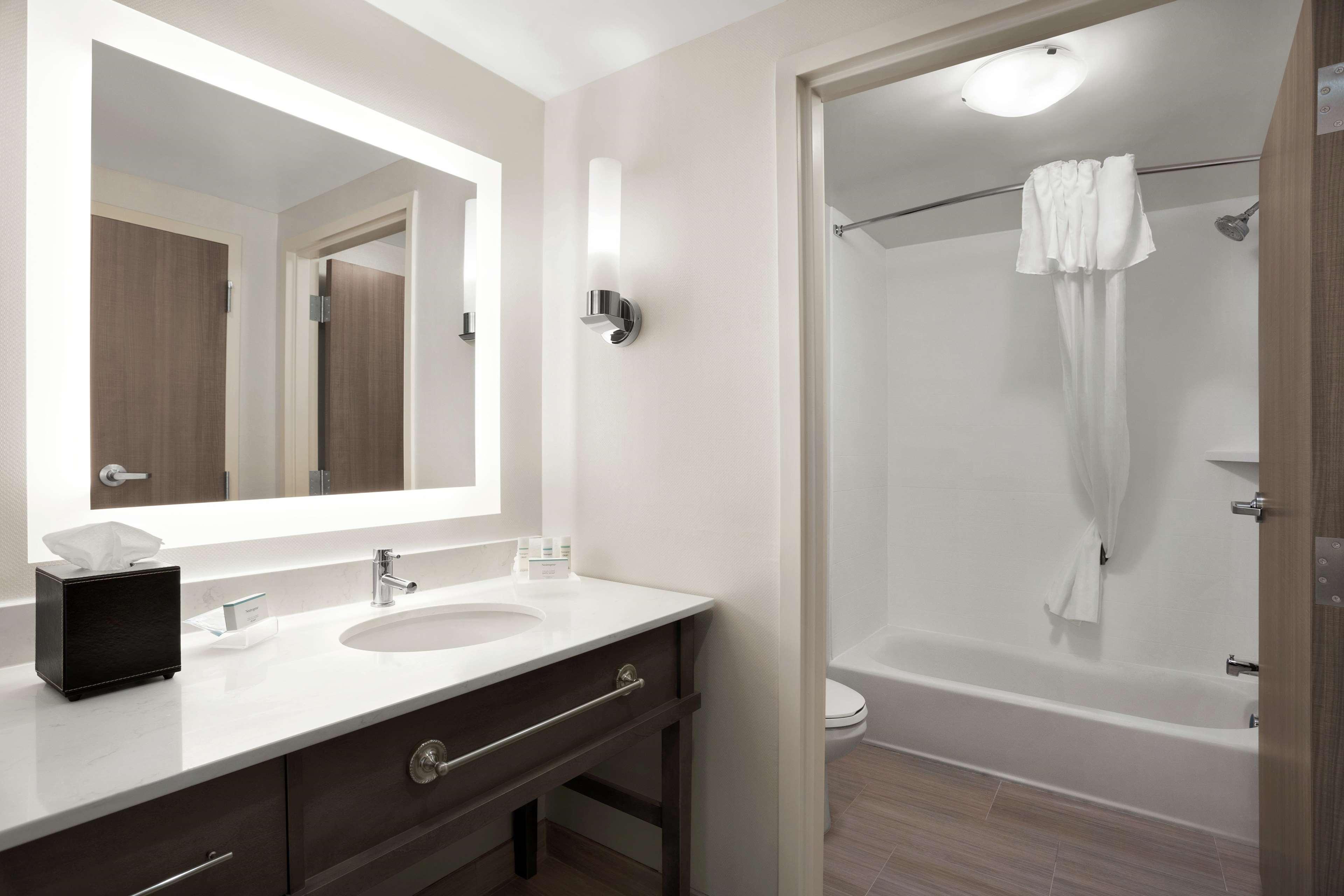 Homewood Suites By Hilton Florence Luaran gambar